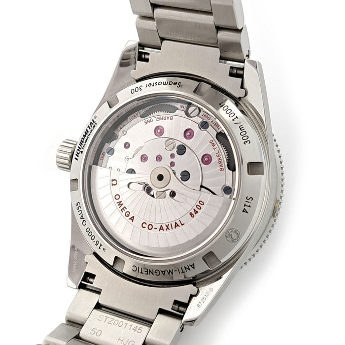 OMEGA  
Seamaster 300M  
Avec boîte et garantie