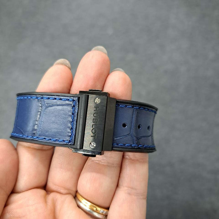【INGROSSO】  
HUBLOT  
525.EX.0170.LR.IBZ17  
Aerofusion  
Scatola Garanzia