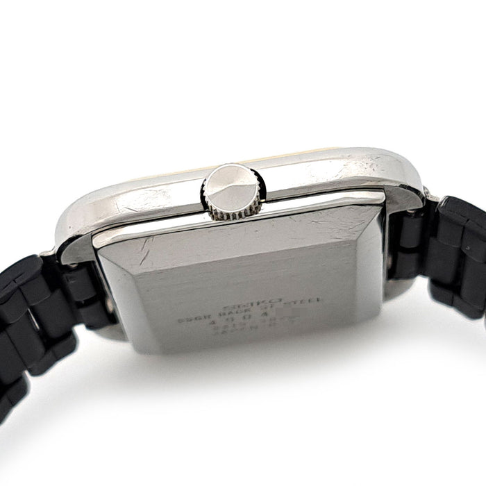 SEIKO 
Quadrato