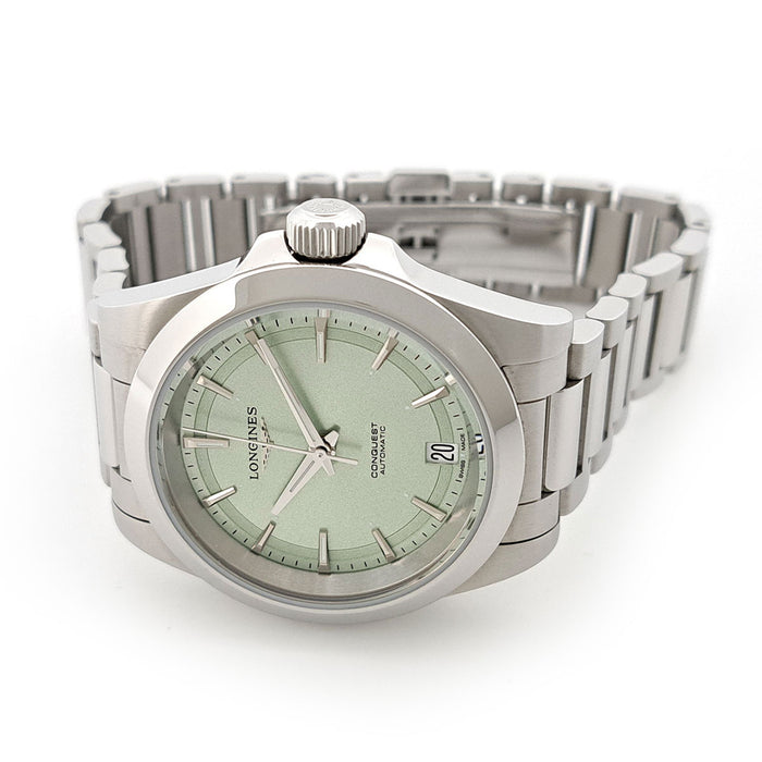 LONGINES  
征服者系列  
附盒及保卡