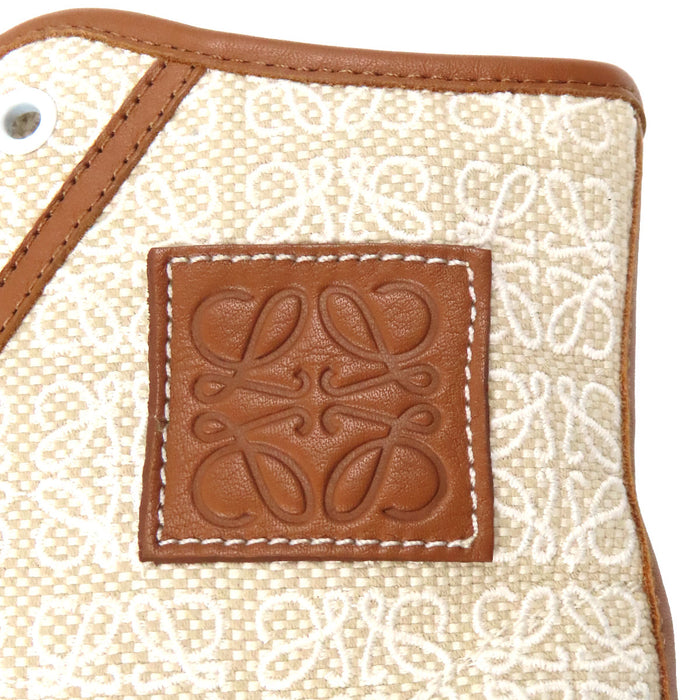 LOEWE 
Baskets montantes à lacets en toile à motif intégral avec patch logo en cuir 
Monogramme