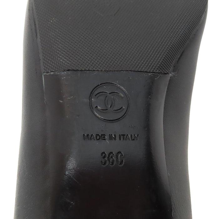CHANEL 
COCO CC ロゴ レザー ラウンドトゥ 
ココマーク チェーン バレエシューズ