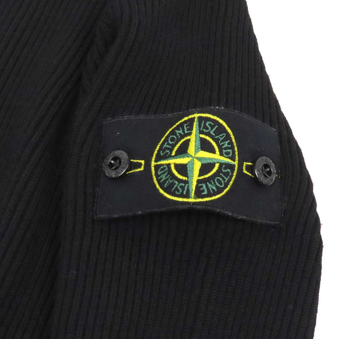 STONE ISLAND 
ストーンアイランド ロゴ ヴァージンウール 
クルーネック リブ ニット