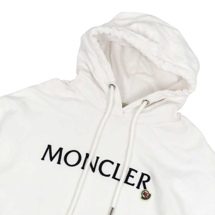 MONCLER 
23年製 ワッペン スウェット フード コットン 
HOODIE ロゴ エンブロイダリー フーディー