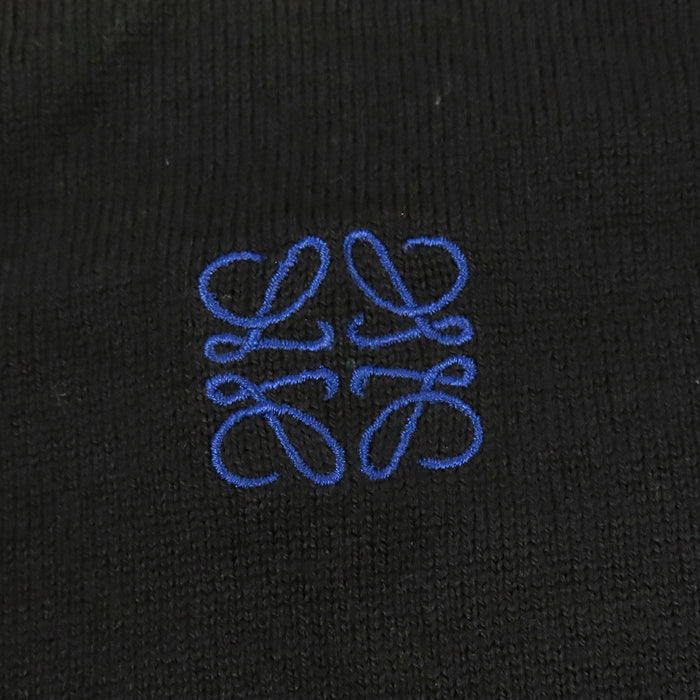 LOEWE 
ロゴ ロゴボタン ウール 
アナグラム 刺繍 カーディガン