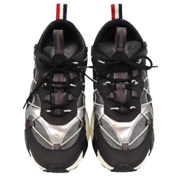 MONCLER 
Baskets dad sneakers tricolores métalliques à lacets 
COMPASSOR