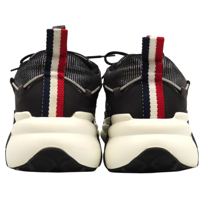 MONCLER 
Baskets dad sneakers tricolores métalliques à lacets 
COMPASSOR