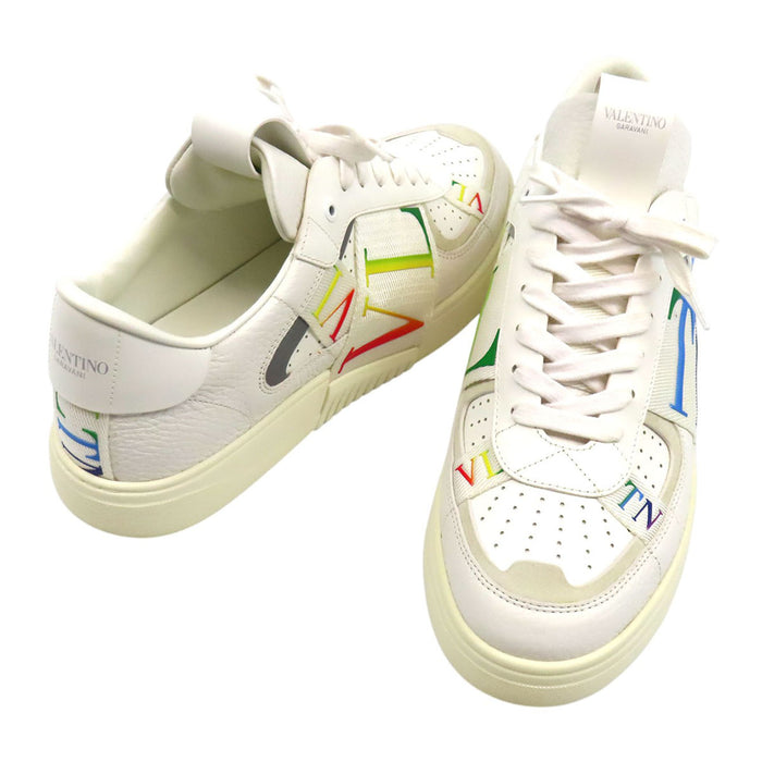 VALENTINO 
レザー レースアップ 
VLTN ロゴ スニーカー