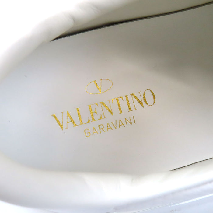 VALENTINO 
レザー レースアップ 
VLTN ロゴ スニーカー
