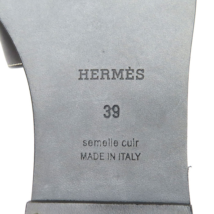 HERMES 
アッシュ ロゴ フラット 
オラン レザー サンダル
