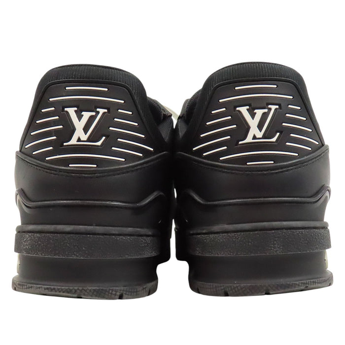 LOUIS VUITTON 
LV ロゴ モノグラム レースアップ レザー 
LV トレイナー ライン スニーカー