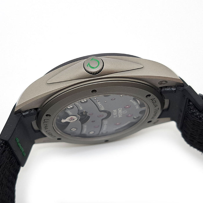 OMEGA 
Seamaster Aqua Terra 150m Ultra-léger Gamma Titane 
Avec boîte et garantie