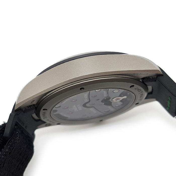 OMEGA 
Seamaster Aqua Terra 150m Ultra-léger Gamma Titane 
Avec boîte et garantie