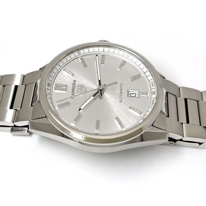 TAG HEUER 
カレラ デイト 
箱ギャラ付