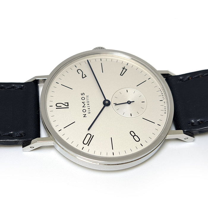 NOMOS 
タンジェント 
箱ギャラ付