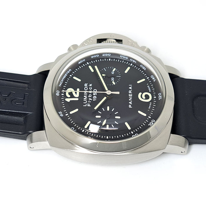 OFFICINE PANERAI 
ルミノール 1950 フライバッククロノグラフ 
箱ギャラ付