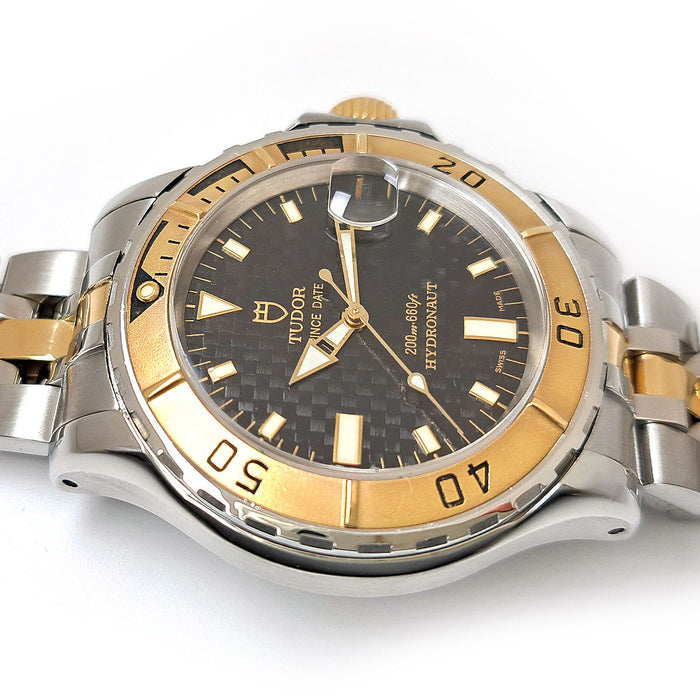 TUDOR 
Prince Date Hydronaut 碳纖維錶盤 
附保卡