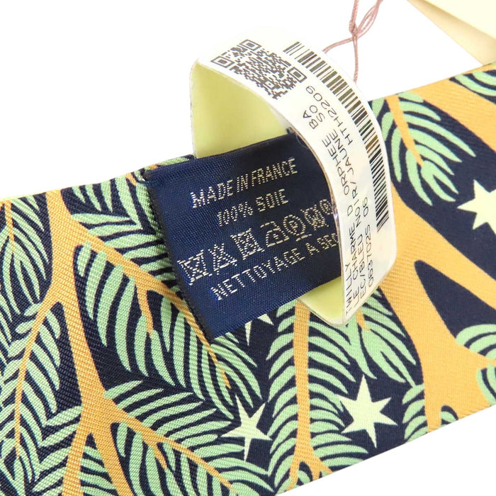 HERMES 
オルフェウスの魅力に誘われて シルク 
ツイリー LE CHARME D ORPHEE BA スカーフ