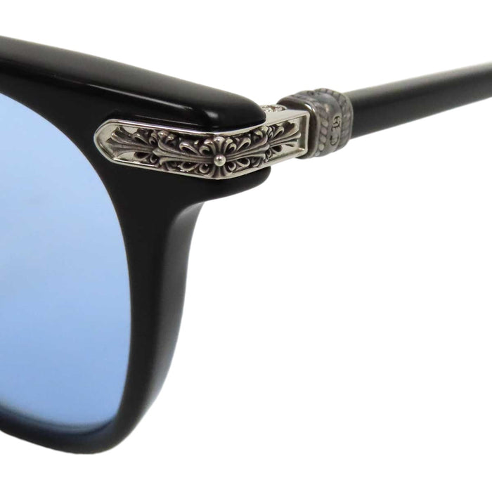 CHROME HEARTS
Floral Cross CH Color Lens
DARLIN Sunglasses