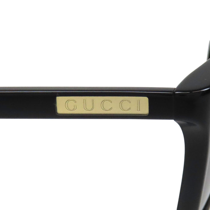 GUCCI 
アジアンフィット 
サイドロゴ ウェリントン サングラス