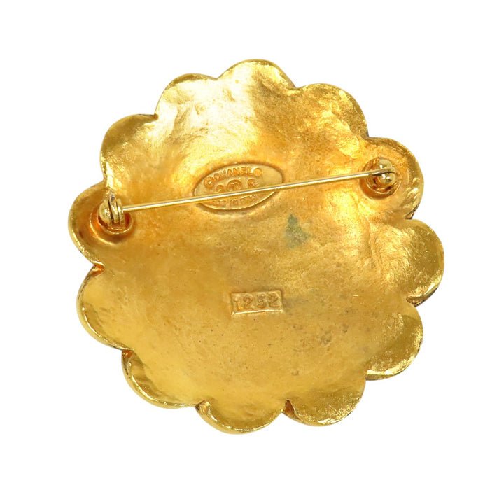 CHANEL 
COCO CC Logo 1252 Gold-Tone Metal 
Coco Mark Flower Vintage Brooch