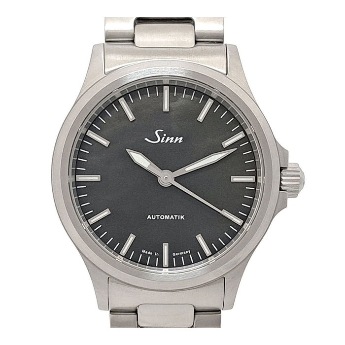 Sinn 
556.I.Perlmutt.S 
箱ギャラ付