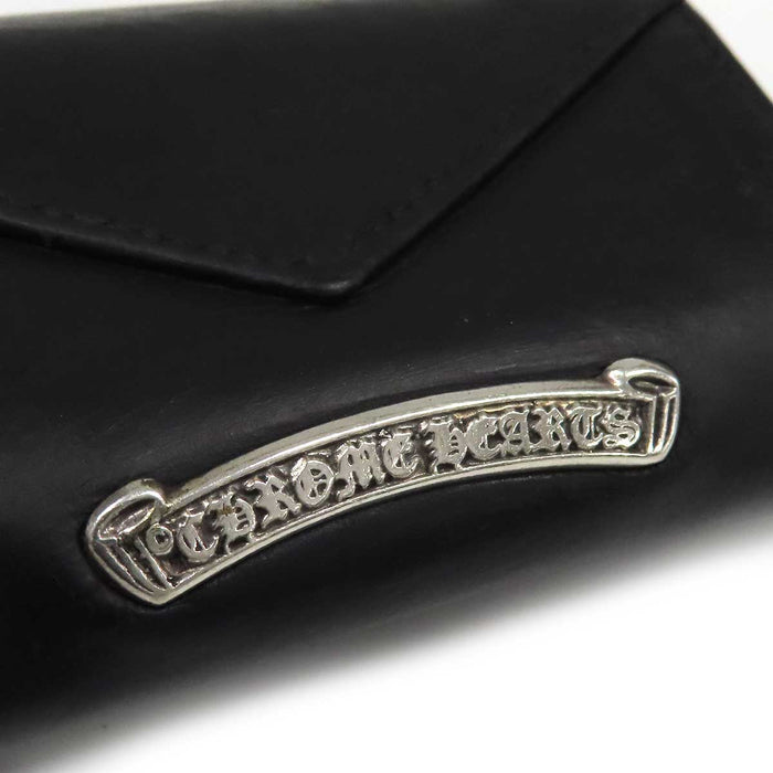 CHROME HEARTS 
TINY WALLET CHプラス スクロールラベル レザー 
タイニー ウォレット
