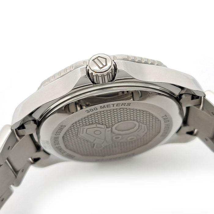 TAG HEUER 
Aquaracer Professionnel 
Avec boîte et garantie