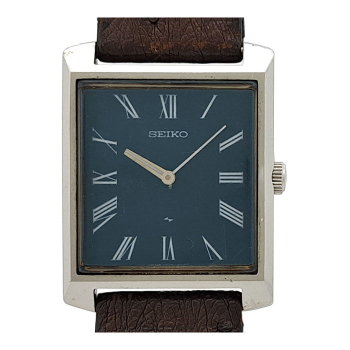 SEIKO 
シャリオ レクタンギュラー ブルーダイヤル