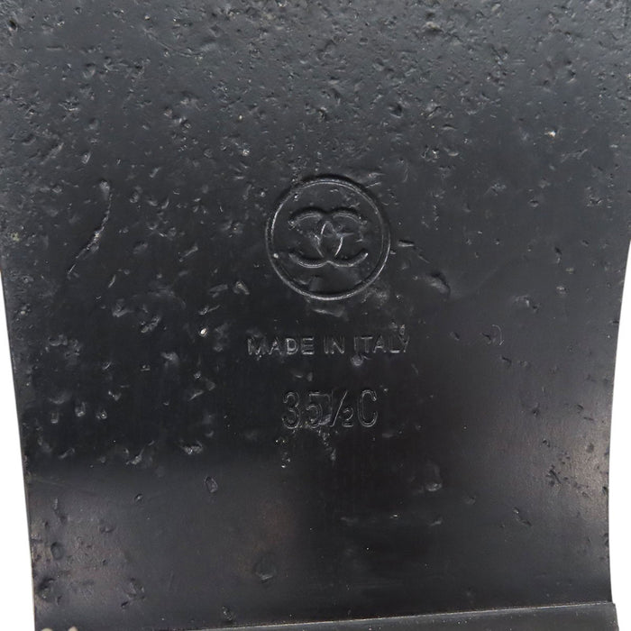 CHANEL 
COCO CC ロゴ ゴールドカラー金具 
ココマーク サテン スポーツサンダル 
マトラッセ