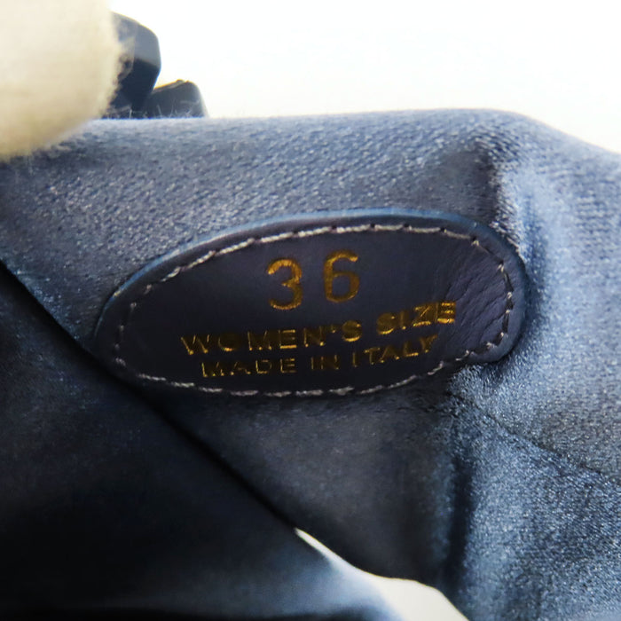 ROGER VIVIER 
ヴィヴ ストラス バックル ファブリック ストラップ 
ウィンター サンダル