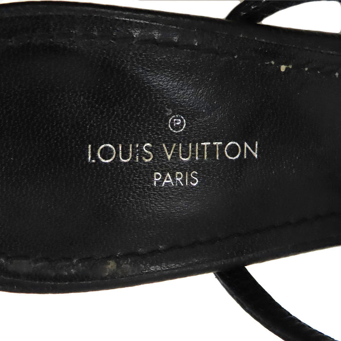 LOUIS VUITTON 
LVサークル ロゴ スタッズ ゴールドカラーメタル ハイヒール 
LV ローマ ライン サンダル