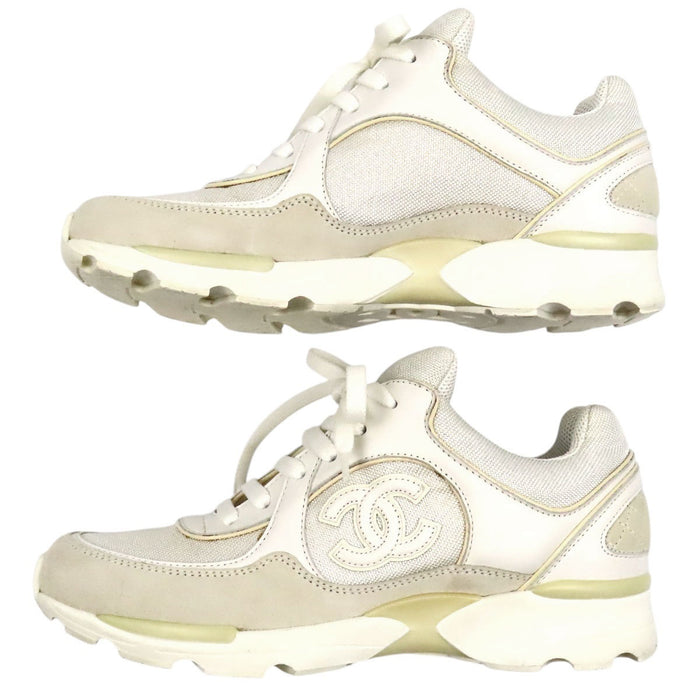 CHANEL 
COCO CC ロゴ レザー ファブリック スウェード レースアップ 
ココマーク スニーカー