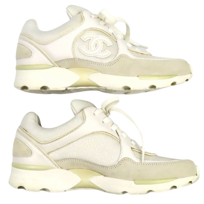 CHANEL 
COCO CC ロゴ レザー ファブリック スウェード レースアップ 
ココマーク スニーカー