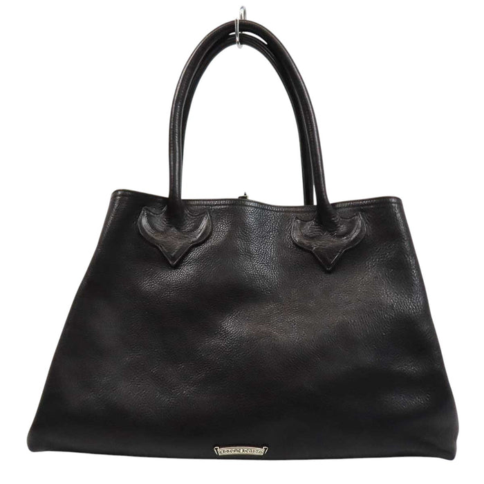 CHROME HEARTS 
CH ダガージップ レザーパッチ スクロールラベル ロゴ シルバー ダブルスナップ 
3セメタリークロス トートバッグ