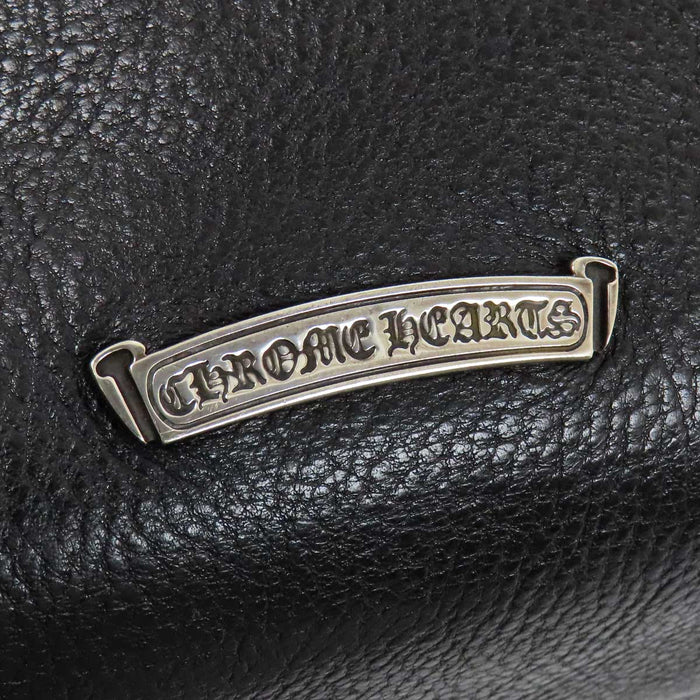 CHROME HEARTS 
CH dagger zip leather patch scroll label logo silver double snap 
3 cemetery cross tote bag
