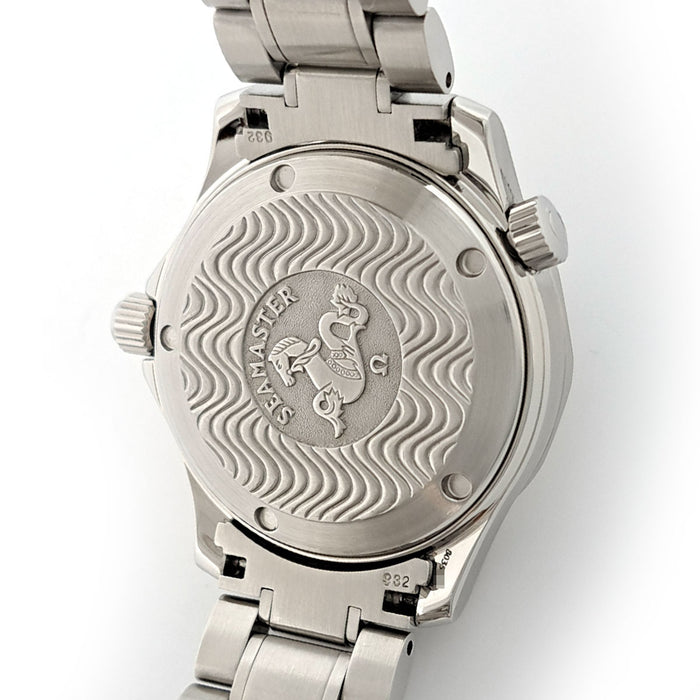 OMEGA  
Seamaster Professional 300 Mid-size Revisionato  
Con scatola e garanzia