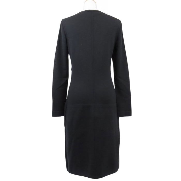 CHANEL 
Bouton Coco CC vintage laine 30870 
Robe tricotée logo Coco