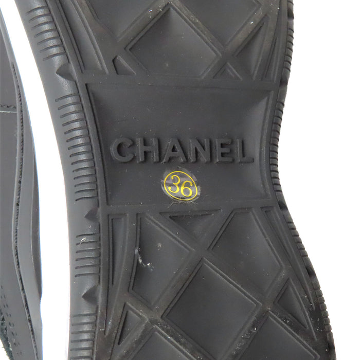CHANEL 
COCO CC ロゴ レースアップ 
ココマーク ファブリック スニーカー 
マトラッセ