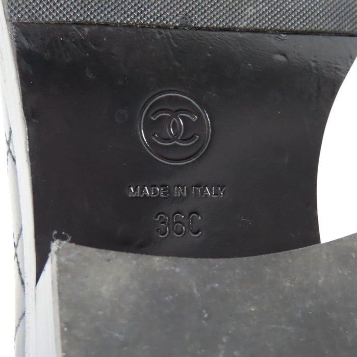 CHANEL 
COCO CC ロゴ レザー コイン 
ココマーク マトラッセ ローファー