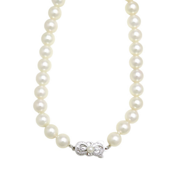 MIKIMOTO 
Collana con perle Akoya