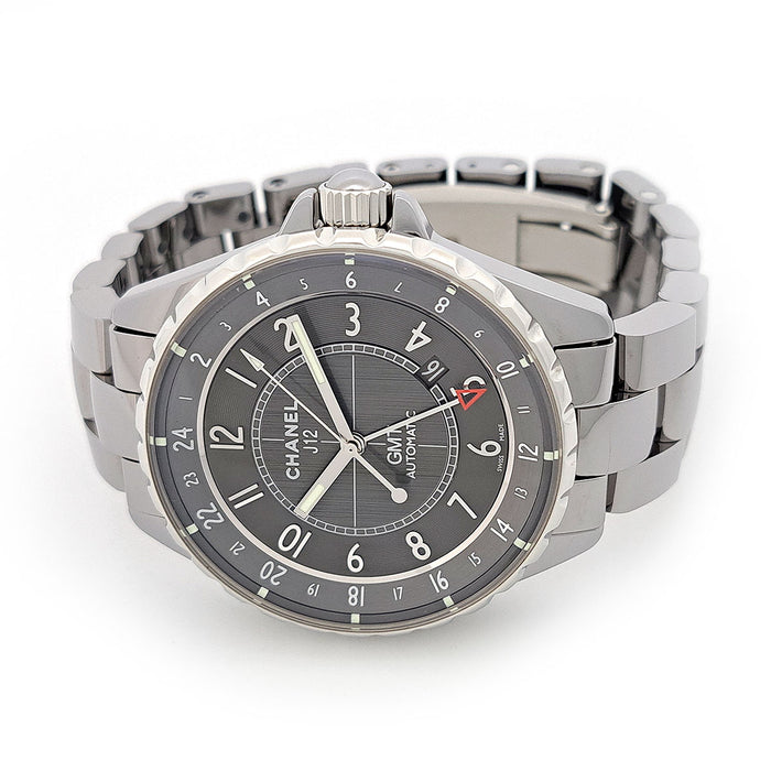 CHANEL 
J12 クロマティック Overhauled