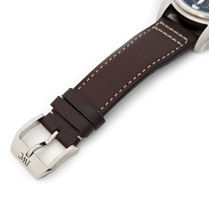 IWC 
Pilot’s Watch Chronograph 
With box and guarantee
