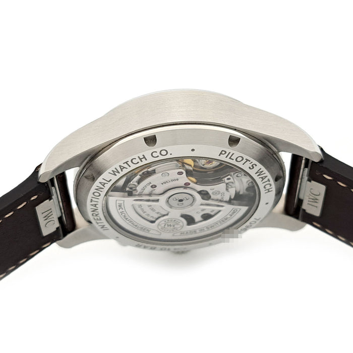 IWC 
Pilot’s Watch Chronograph 
With box and guarantee