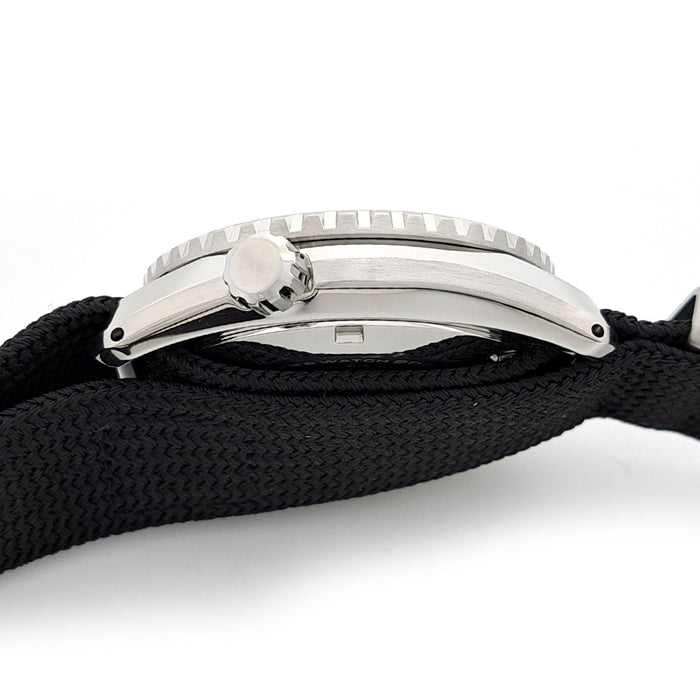 SEIKO  
Prospex Mechanical  
With Warranty Card