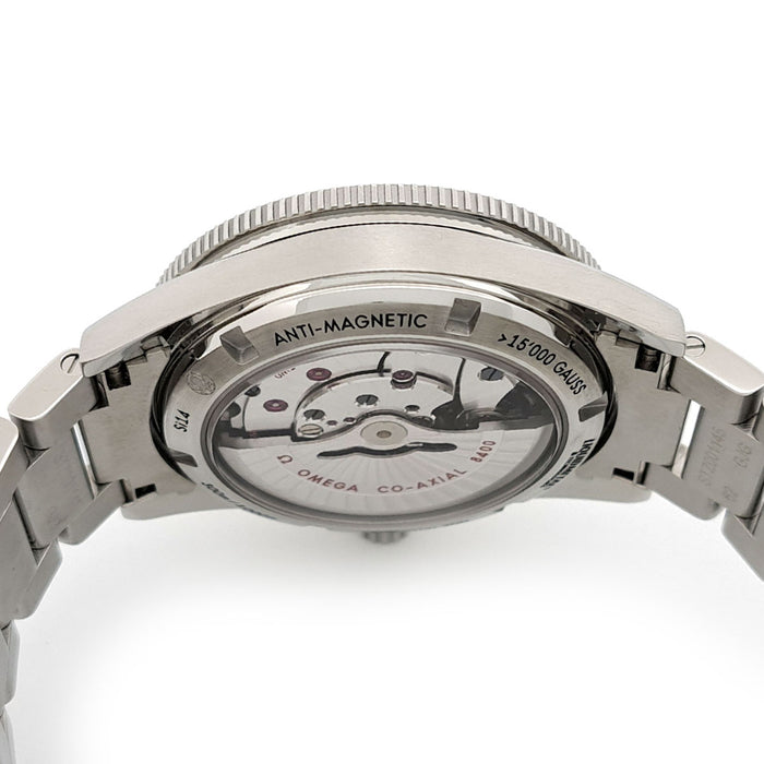 OMEGA 
シーマスター 300M 
箱ギャラ付
