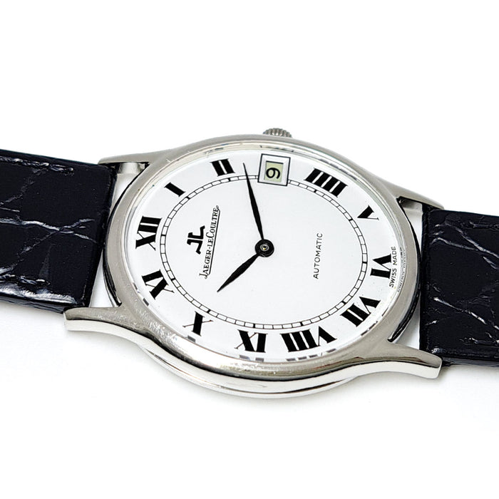 JAEGER-LECOULTRE  
Oval Overhauled