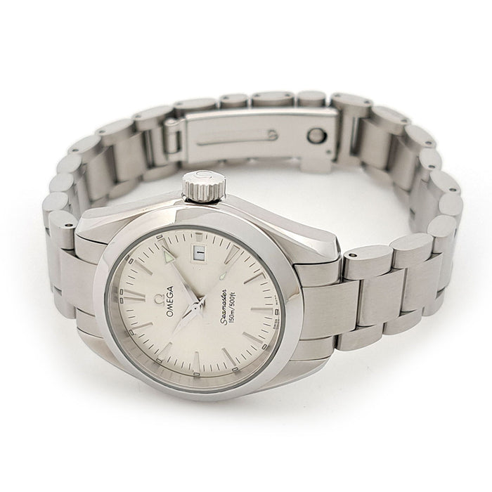 OMEGA  
Seamaster Aqua Terra  
With warranty card