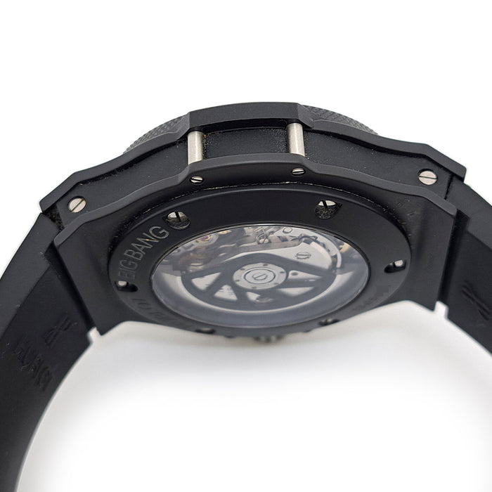 HUBLOT 
ビッグ・バン エボリューション ブラックマジック 
箱ギャラ付