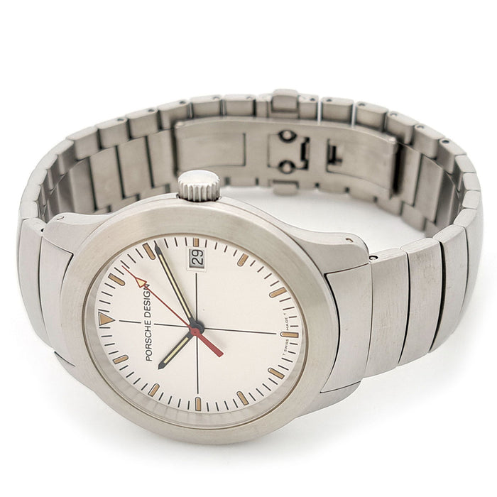 Eterna 
ポルシェ・デザイン